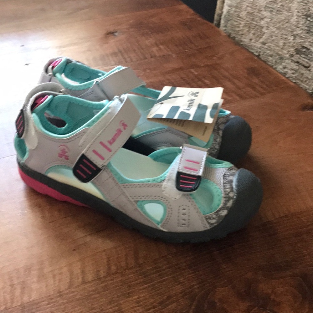 Kanin shoes with tags
